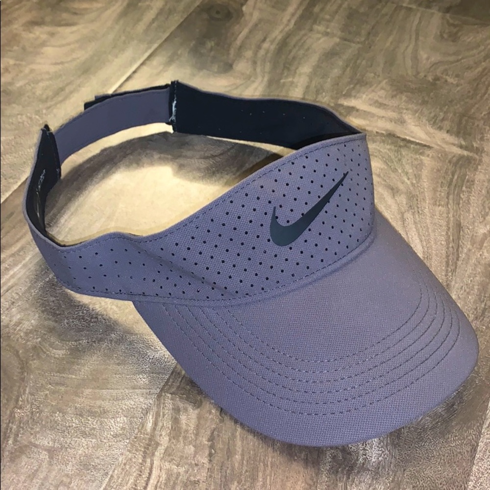 Gray Nike Dri-fit Visor